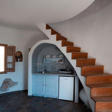 Xaraki Traditional Houses Folegandros Town Екстер'єр фото