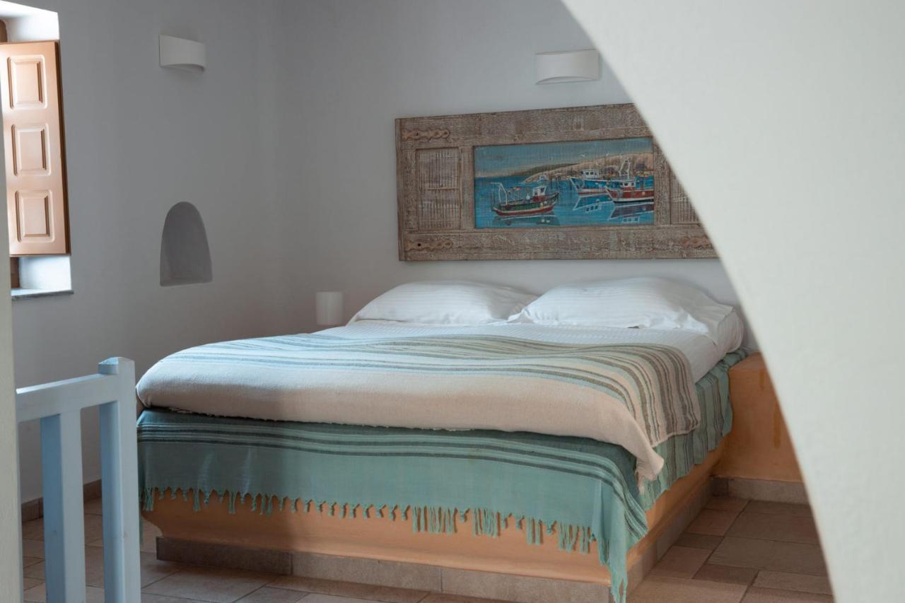 Xaraki Traditional Houses Folegandros Town Екстер'єр фото
